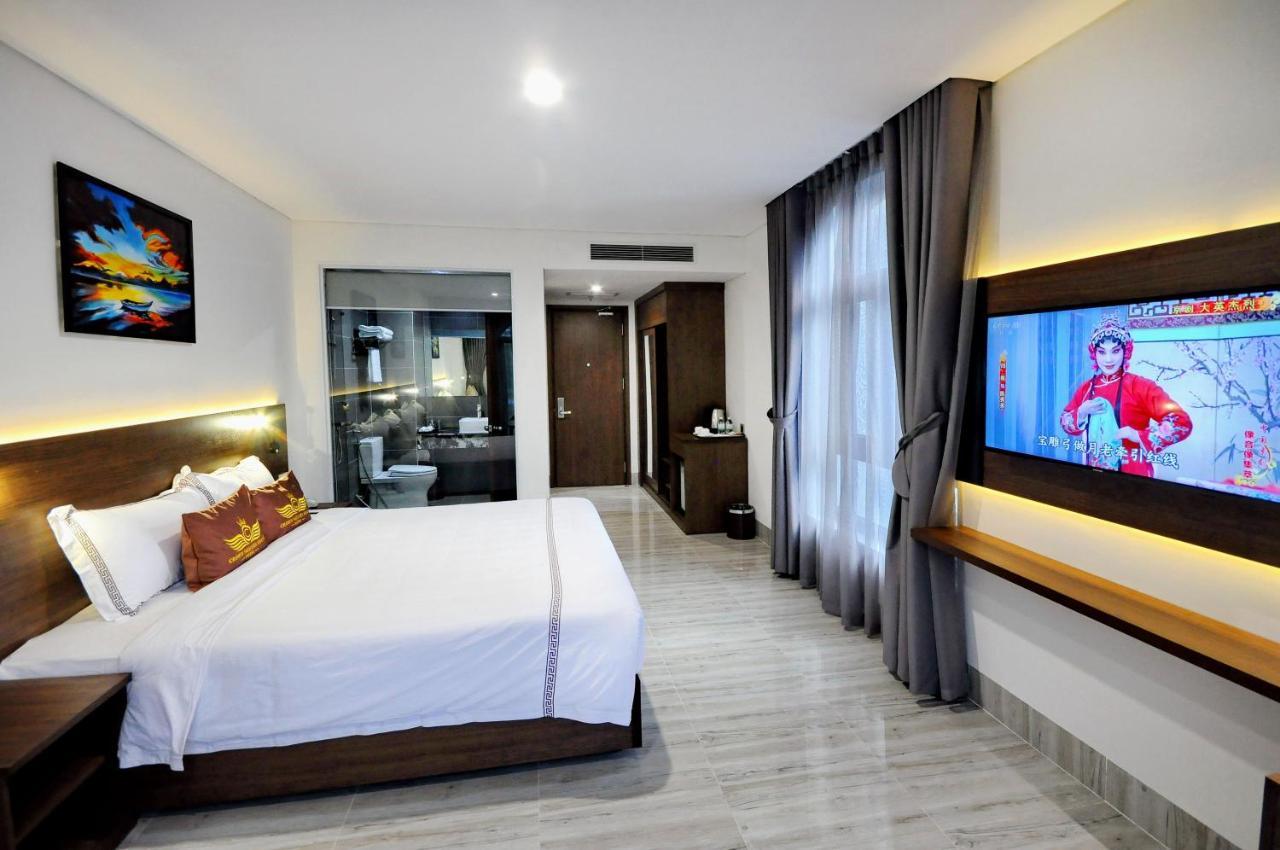 Crown Nguyen Hoang Hotel Nha Trang Extérieur photo
