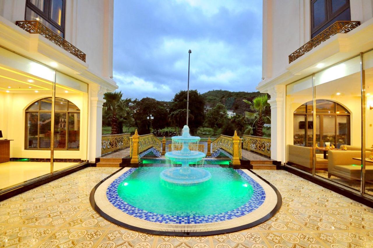 Crown Nguyen Hoang Hotel Nha Trang Extérieur photo
